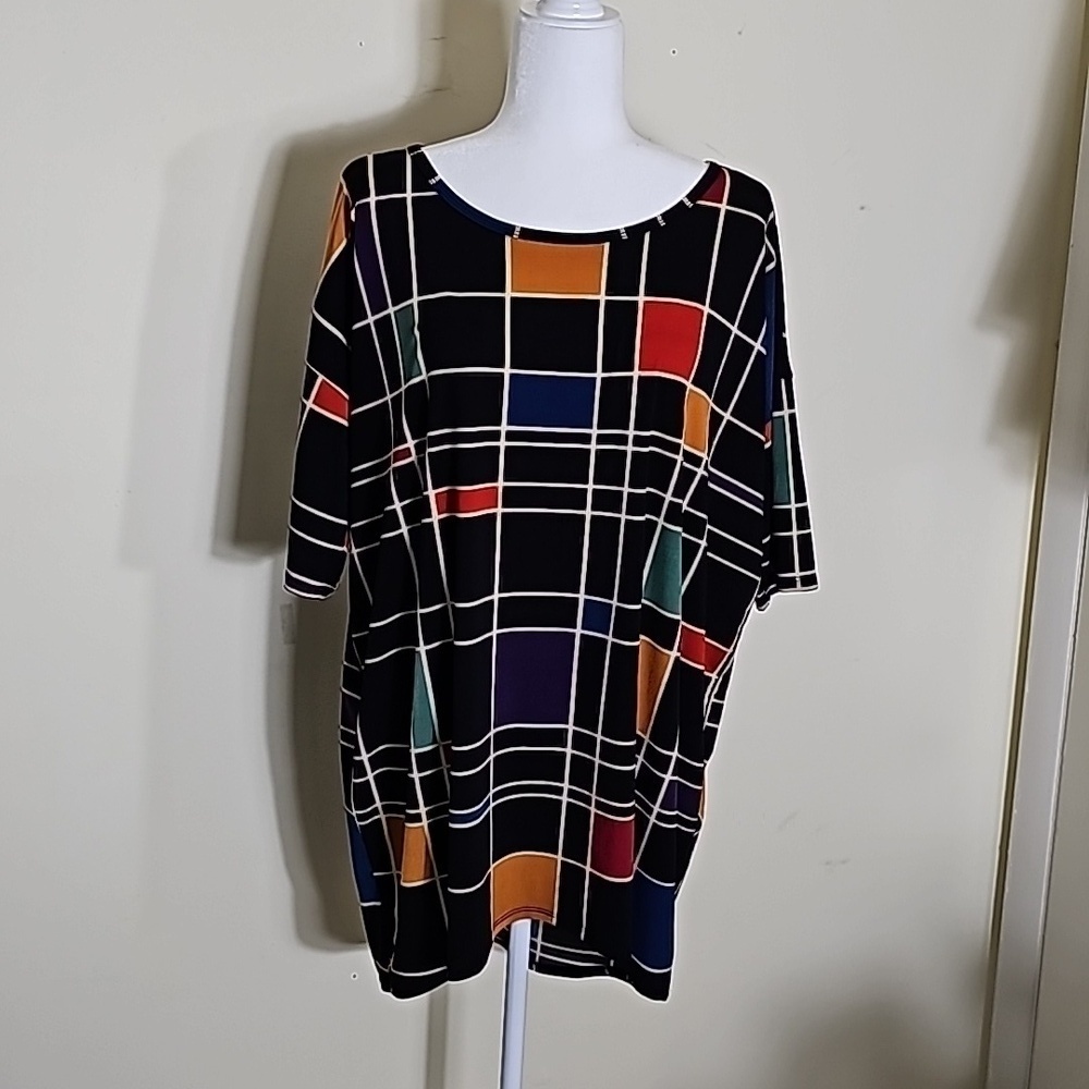 LuLaRoe Irma Shirt/dress  multicolored Geometric print Size M